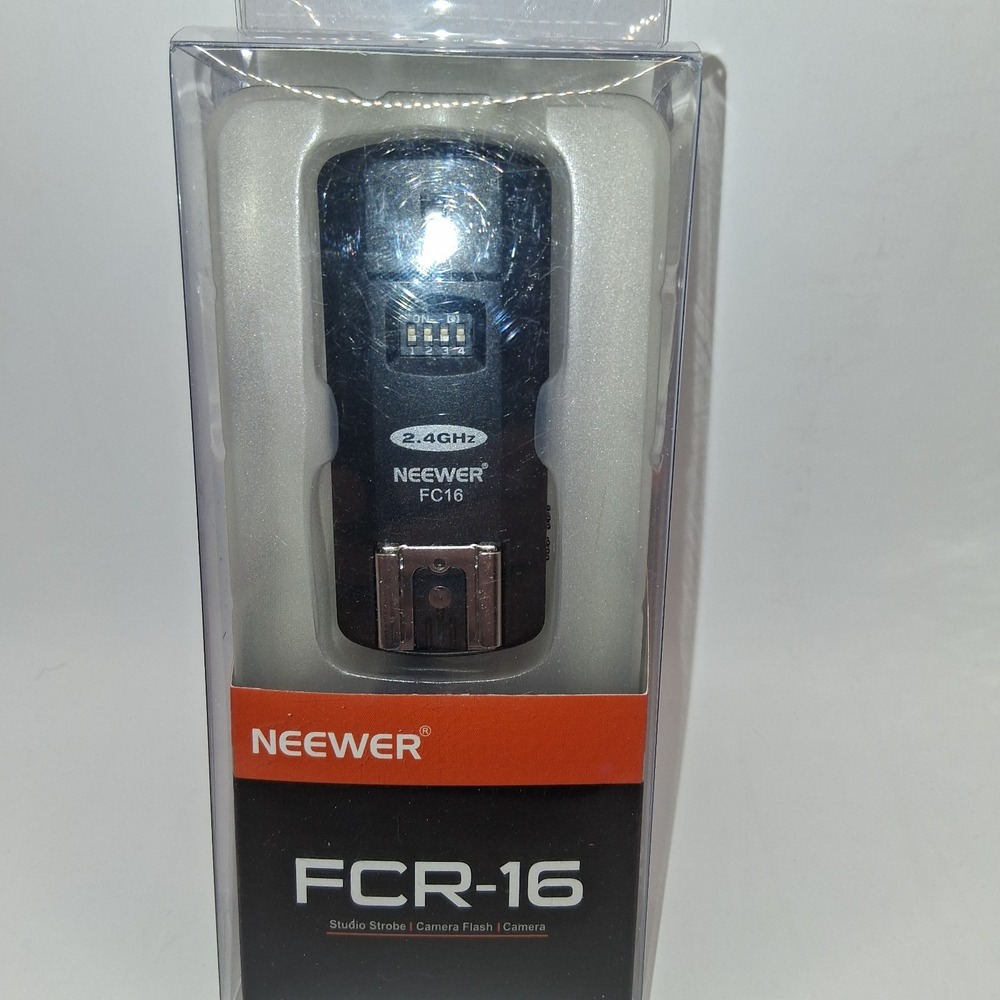 NEEWER FC-16 2.4G Wireless Flash Trigger For Sony Mirrorless & Canon Nikon DSLR